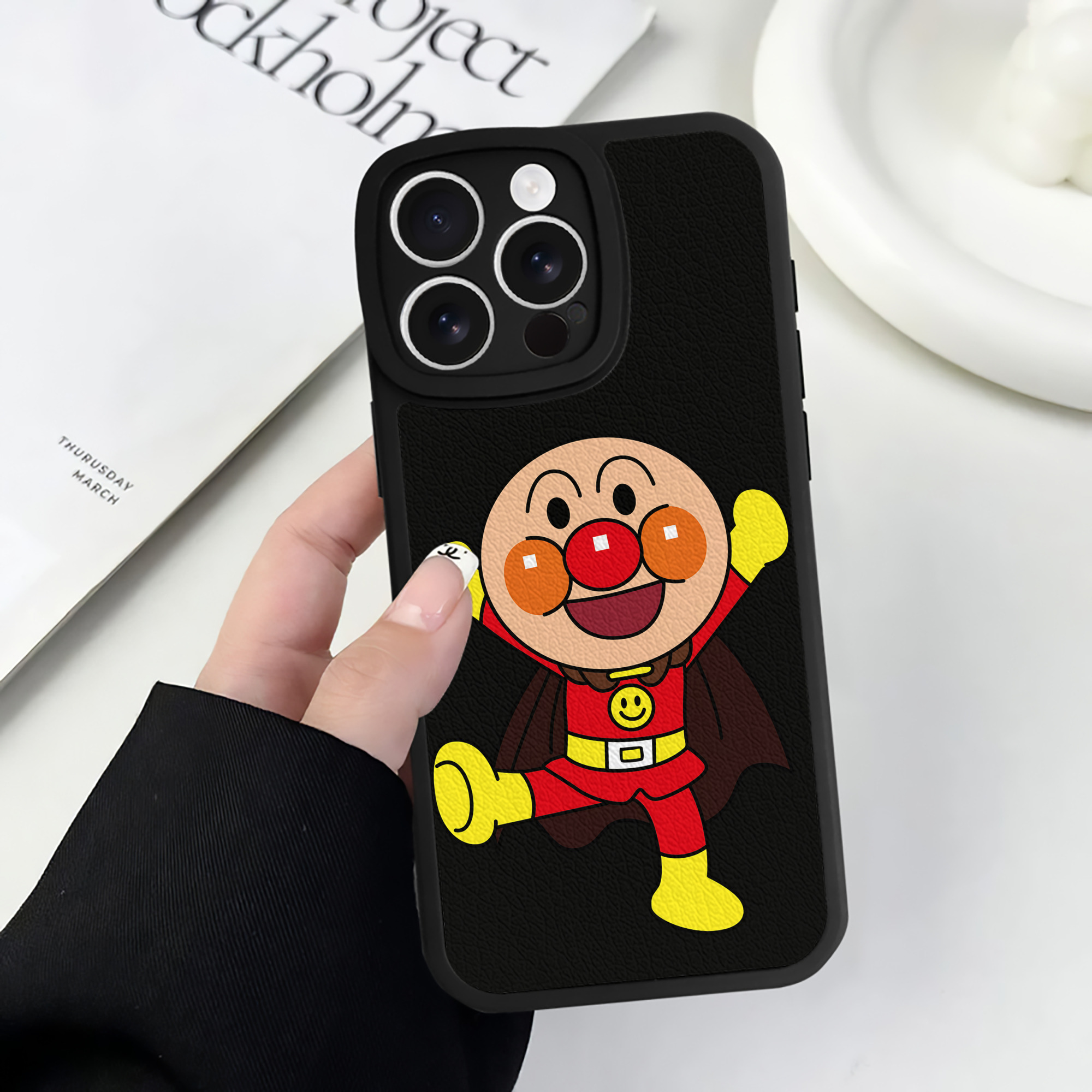 （画像用） アンパンマン Anpanman 【iPhone 16シリーズ対応】シリコンスマホケース（レザー調） 材質：シリコン